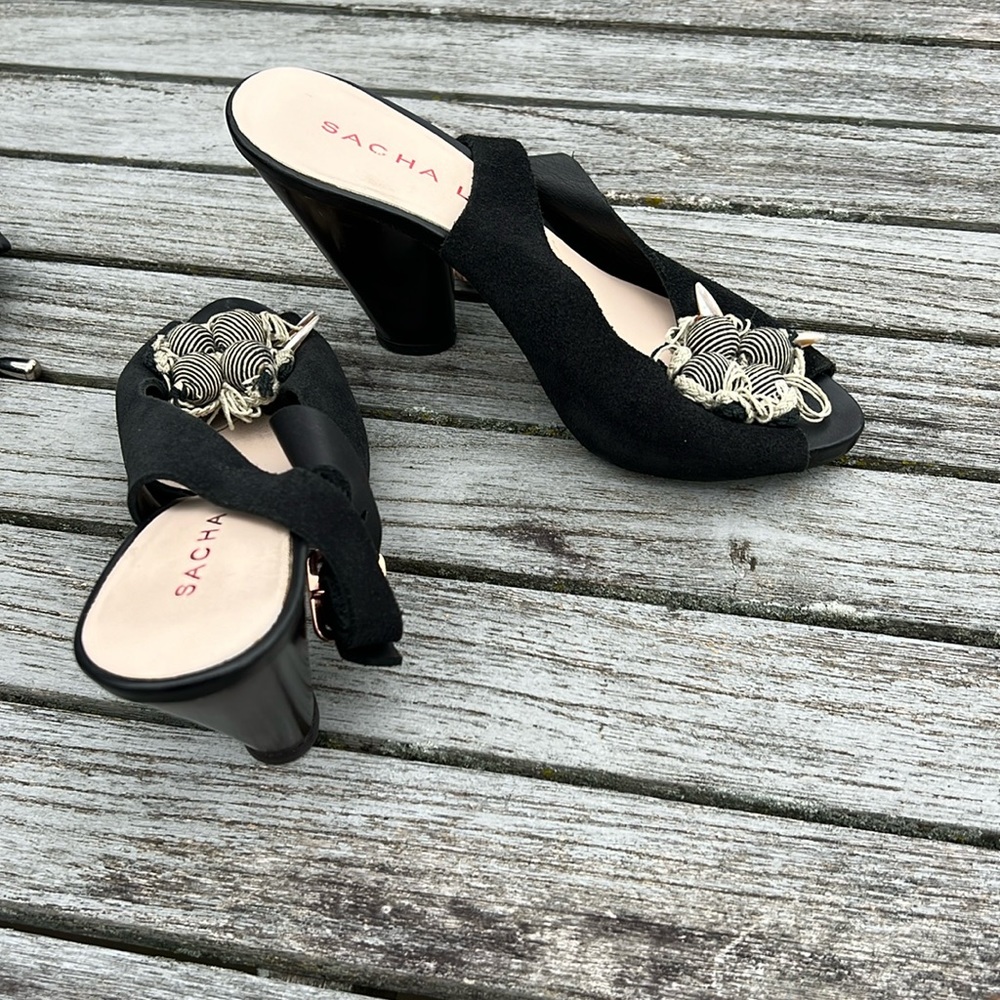 Sling back shoes
